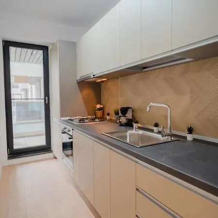 Apartament Politehnica Park Residence: Modern Comfort Bucureşti